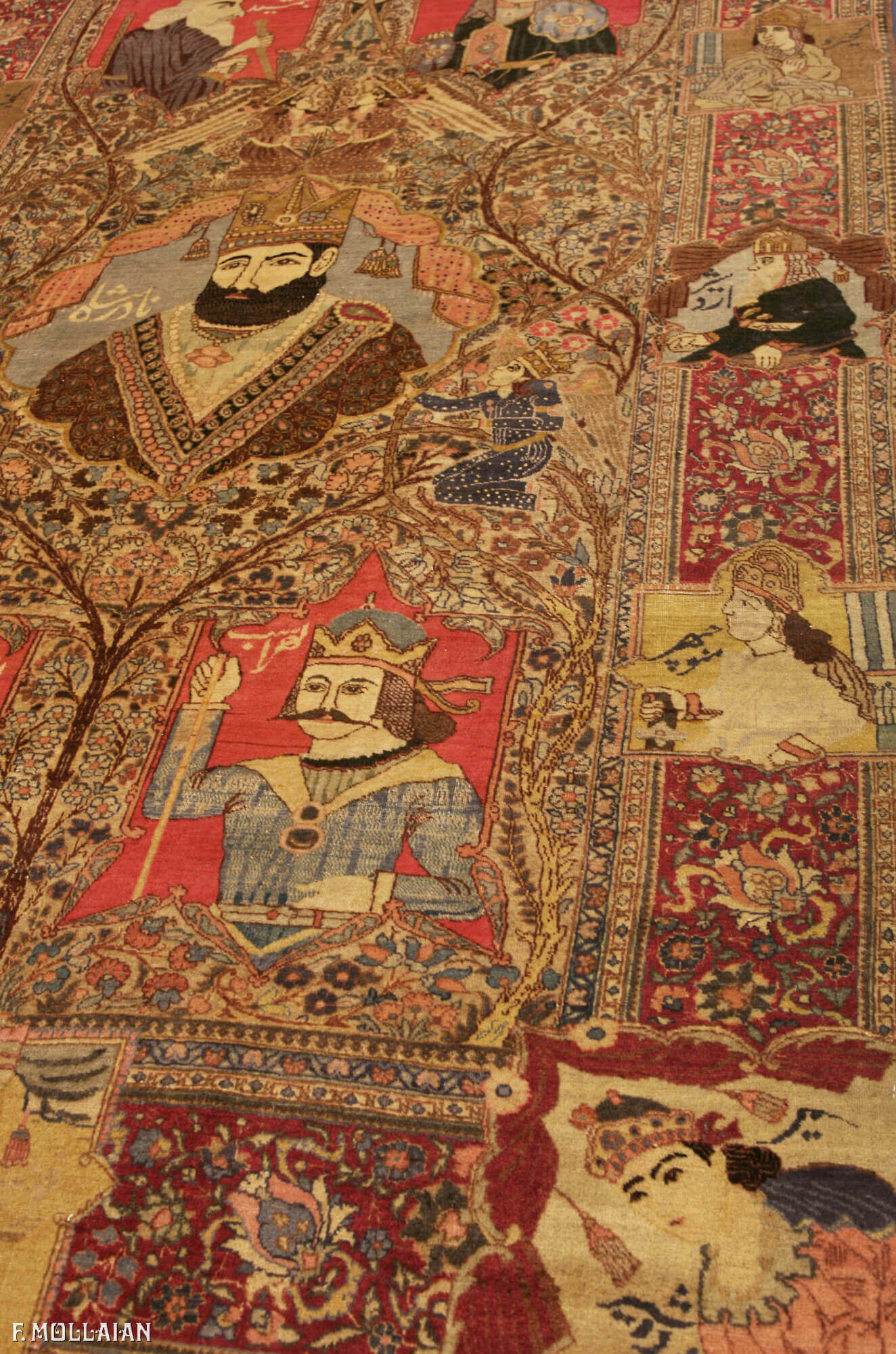 Antique Pictorial Persian Tabriz Rug n°:20982783